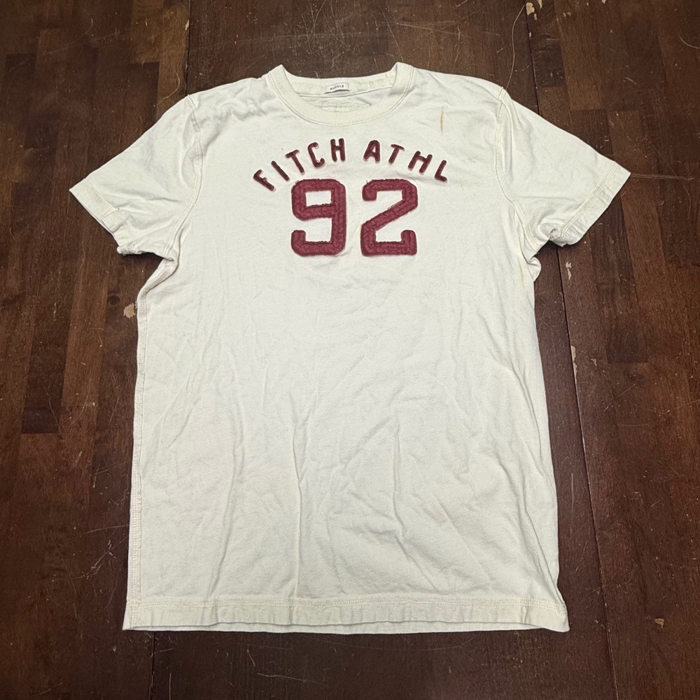 Abercrombie & Fitch Graphic Tee Mens M Cream Fitch Athl 92 Muscle Fit T-Shirt